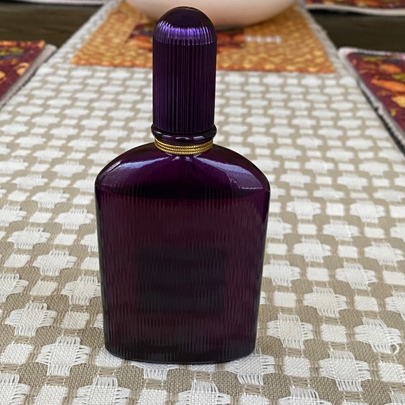 Tom Ford Velvet Orchid, Purple - Picture 5 of 7